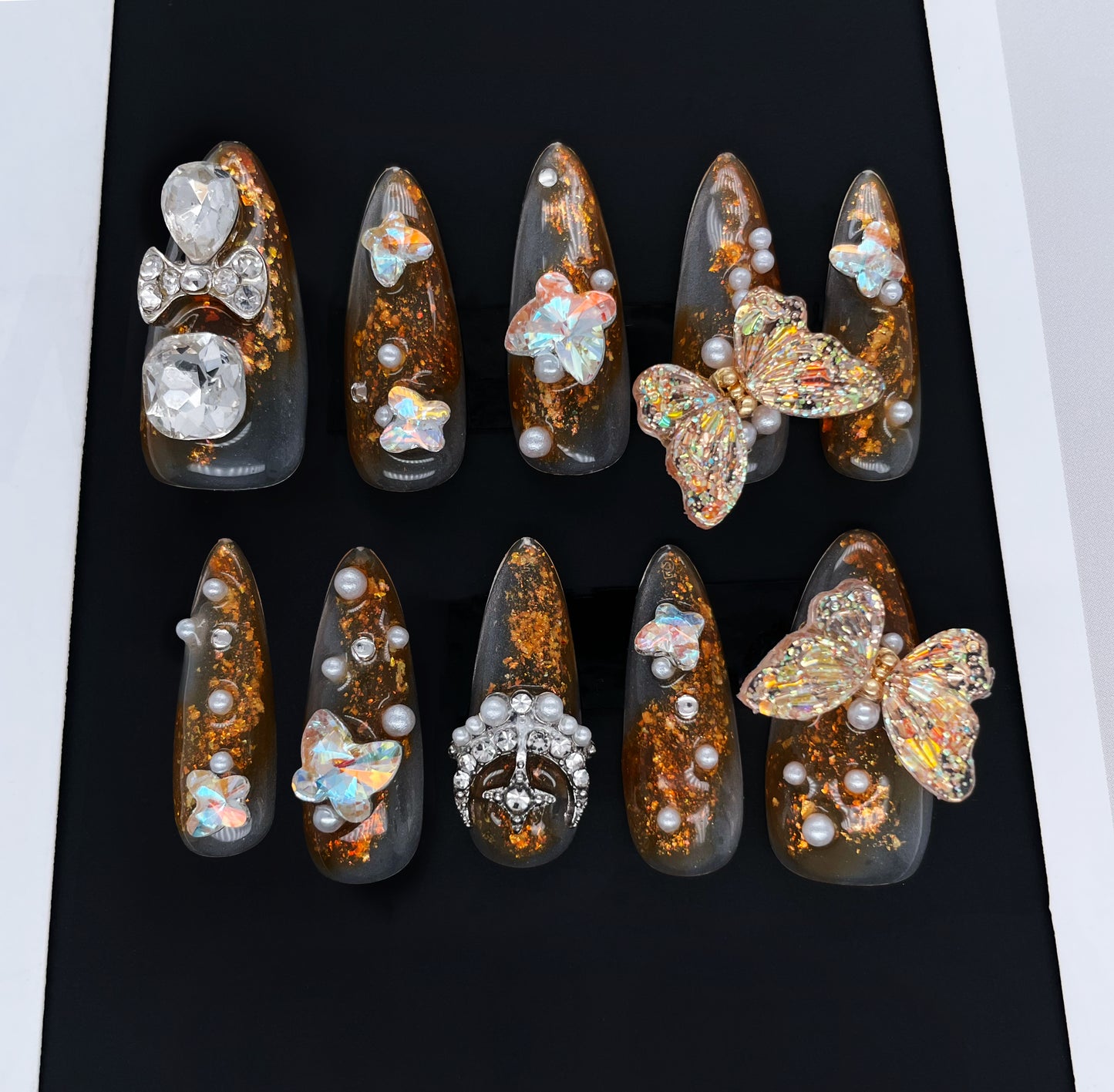 224 Gold spring flying butterfly pearl moon shaped diamond handmade 3D Press On Nails