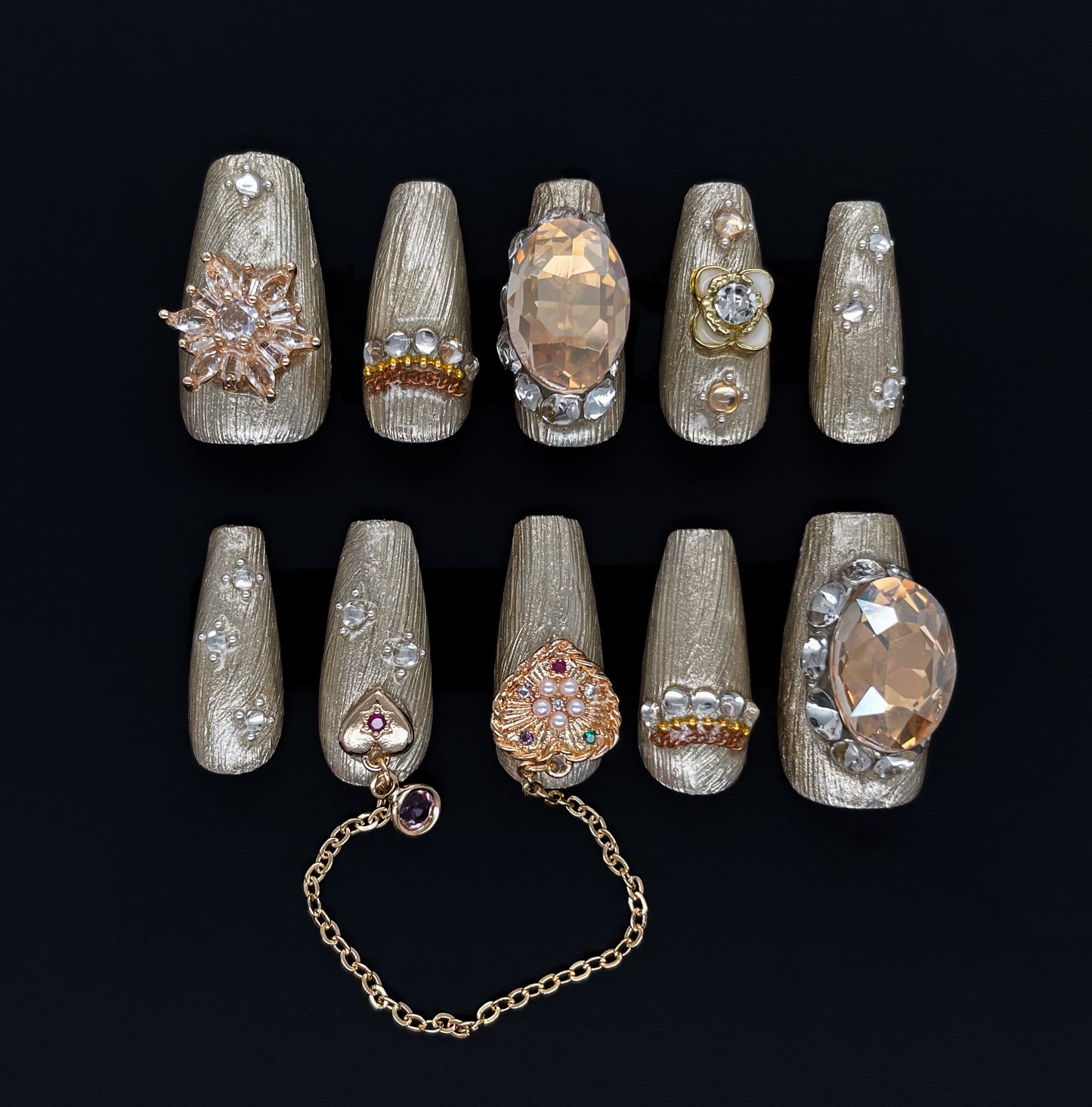 226 Gold link chain huge diamond exagram star handmade 3D Press On Nails