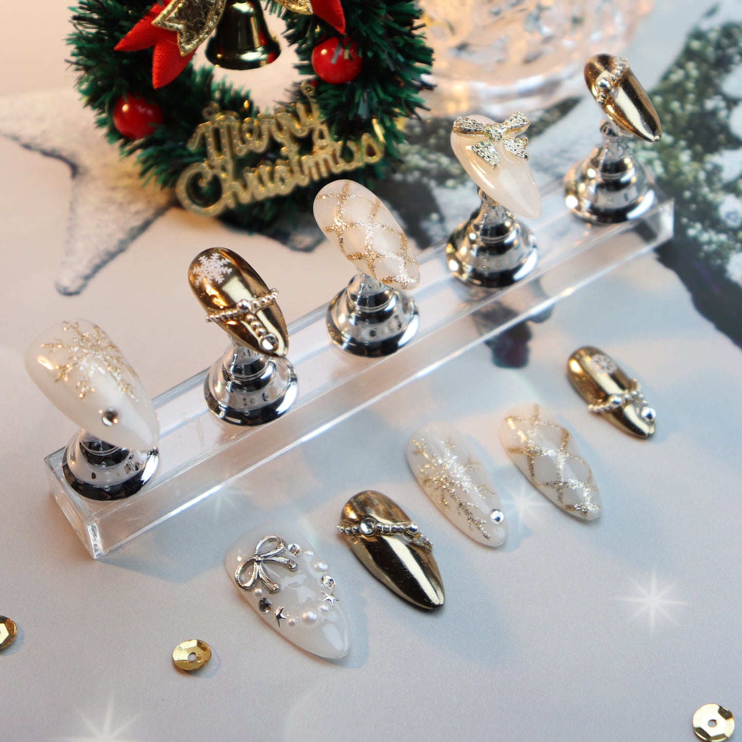 A979 Snow and pearls white Christmas wreath handmade 3D Press On Nails