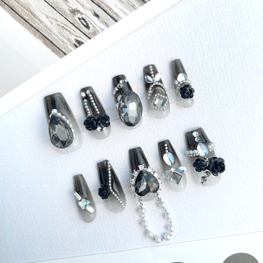 132 Black rose pearl chain diamond handmade 3D Press On Nails